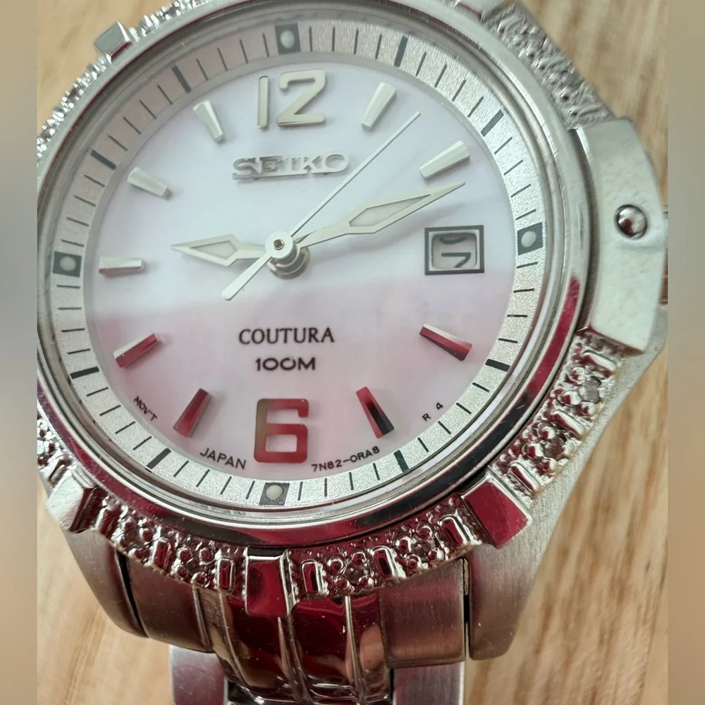 Seiko ladies coutura stainless steel diamond watch NEW BATTERY